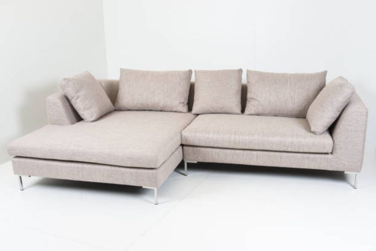 Pros and cons of chaise sectional
