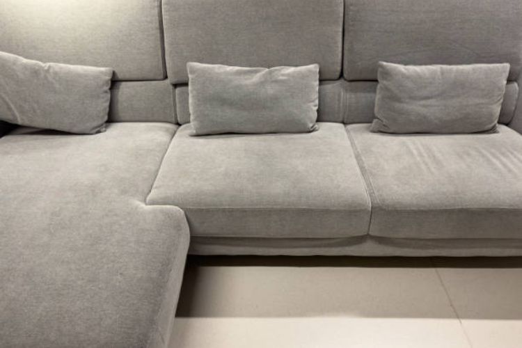 What is a reversible chaise sectional